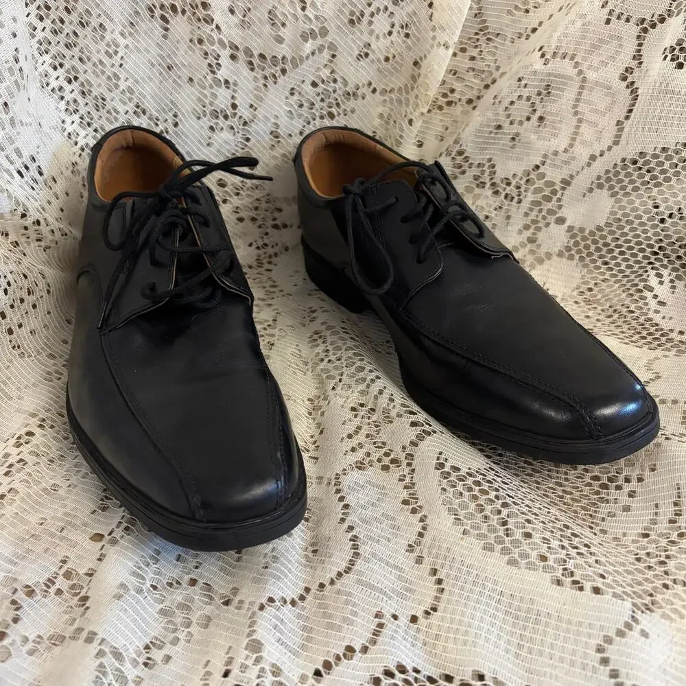 Clarks Tilden Walk Men's US 10.5 M Oxford Dress Shoes